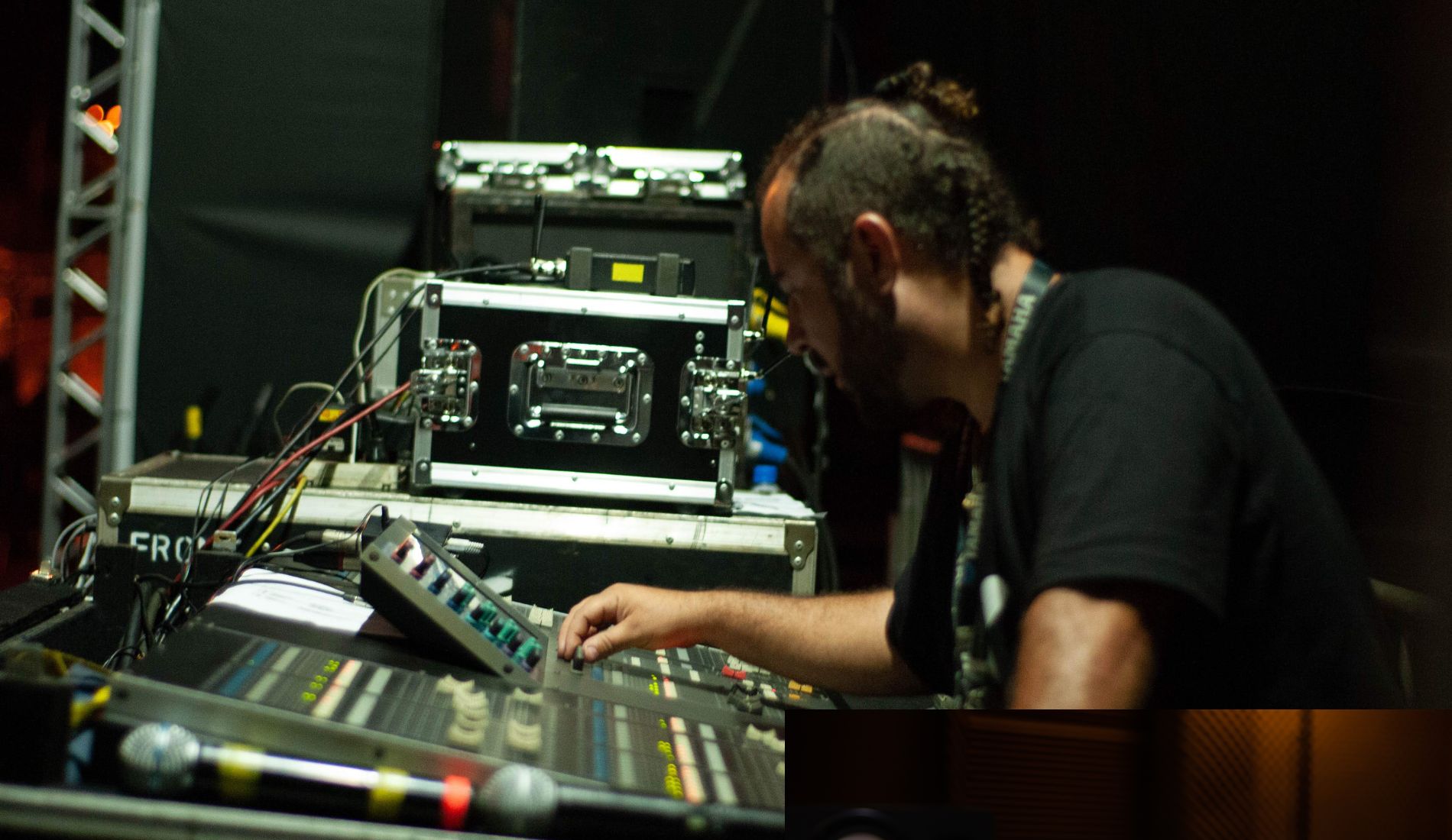 Professional Mixing and Mastering Professional Mixing and Mastering